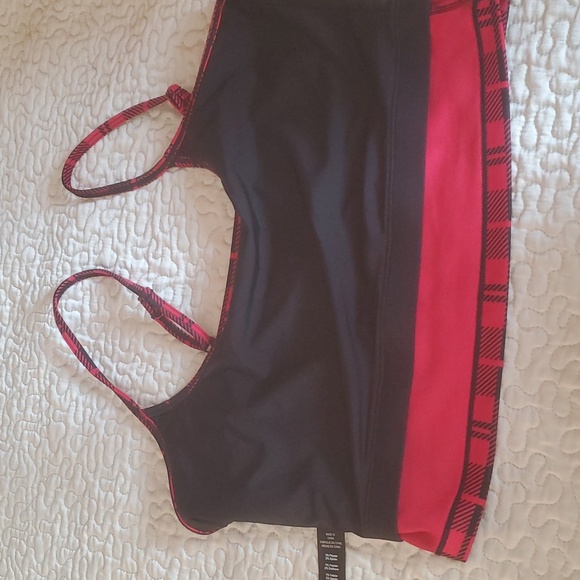 NEW  BEACHRIOT  LIBBY  PLAID  PRINT  SPORTS  BRA  IN MERRY PLAID - Picture 5 of 9